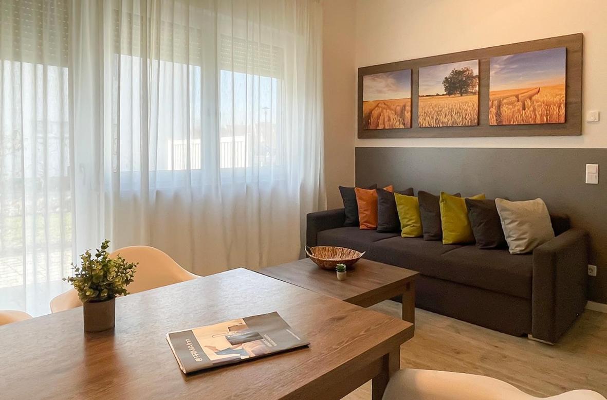 Prima Inn Ferienwohnungen Seetor Residenz Нойруппін Екстер'єр фото
