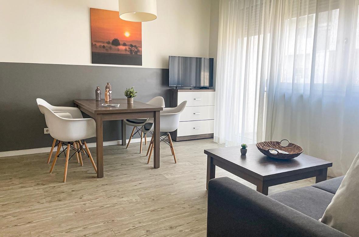 Prima Inn Ferienwohnungen Seetor Residenz Нойруппін Екстер'єр фото